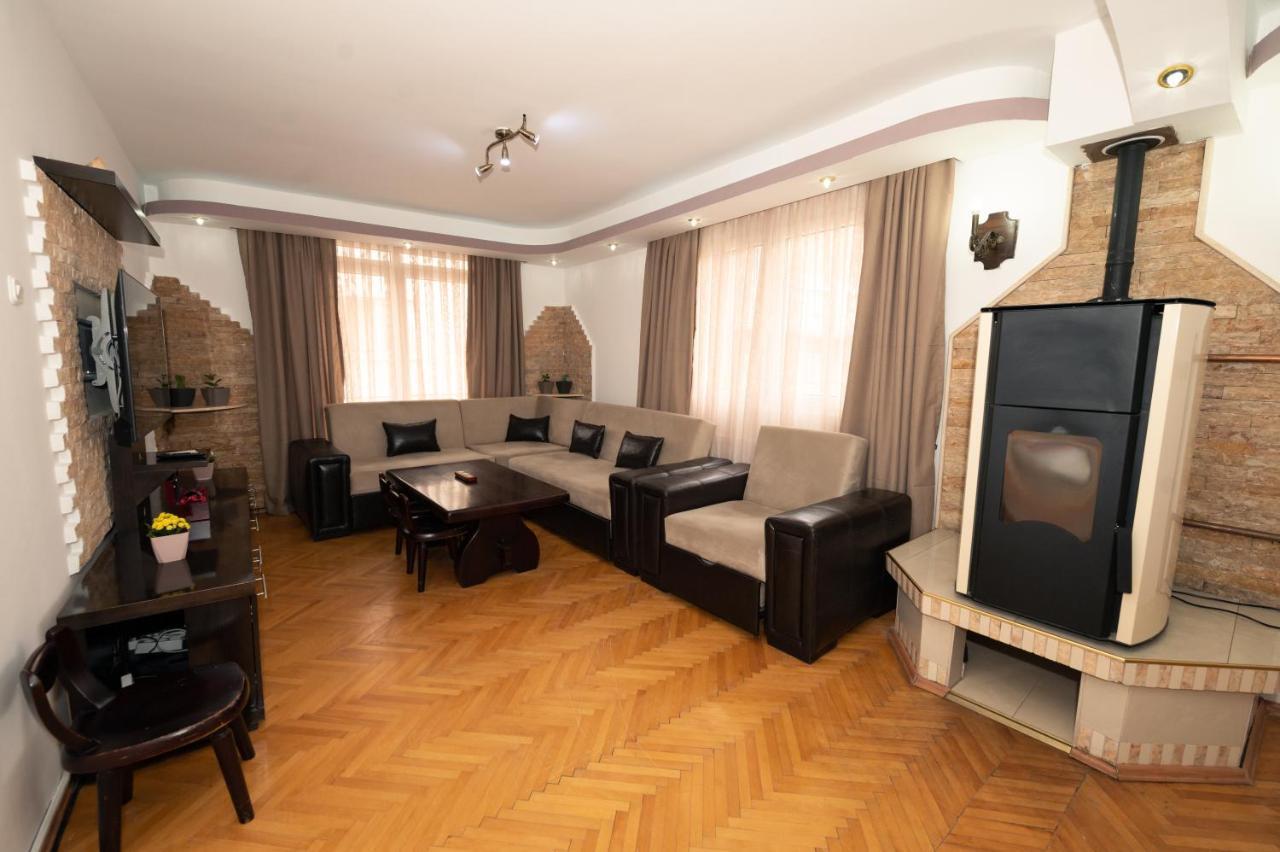Guest House La Baja Охрид Экстерьер фото